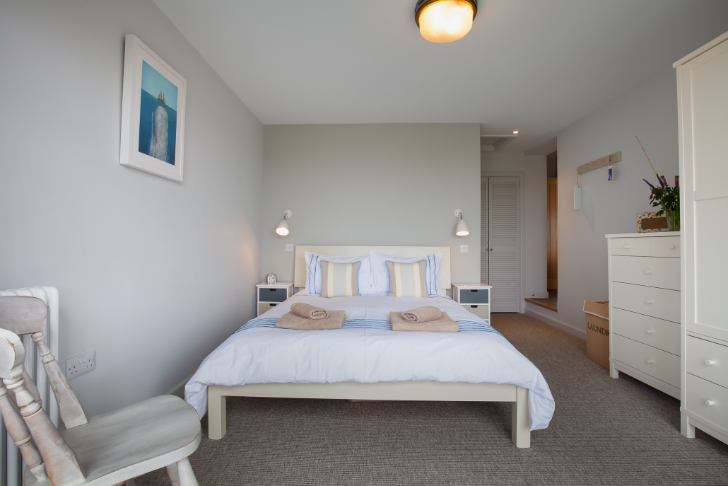 MH First Floor Master 2